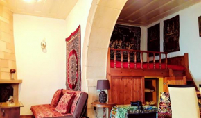 Traditional House Fotini